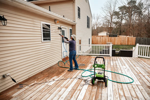 Best Roof Power Washing Services  in Bridgeport, NY