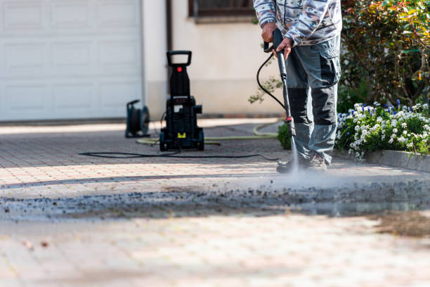 Best Garage Pressure Washing  in Bridgeport, NY